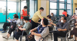 황성동청년회, 예방접종센터 봉사활동 펼쳐
