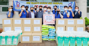 동천동청년회, 지역 어르신 위한 물품 전달