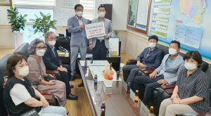 안강읍 지역사회보장협의체, 저소득 가정에 상품권 지원