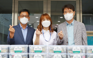 경주연합의원, 지역사회 자원봉사단체 위한 의료키트 100개 기부
