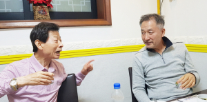 이현세 화백과 강문수 감독의 따듯한 랑데뷰