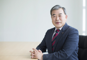 [특별인터뷰] 이종순 농정원장에게 듣는 한국농업의 미래 “국민과 함께 하는 농업.농촌 혁신성장 동반자 역할에 최선”