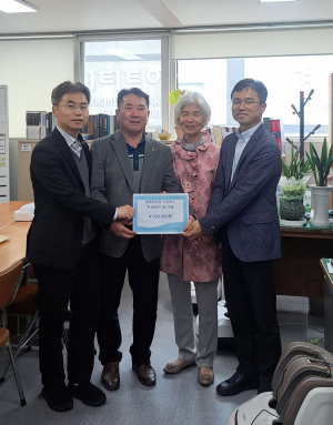 황성동 하귀자 씨, 70대 대학 졸업 후 모교 한림학교에 장학금 전달
