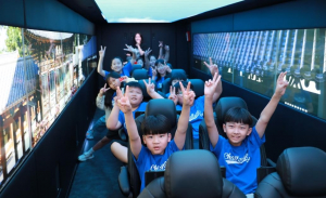 경주 XR 버스 투어 폭염 속 피서객 몰려